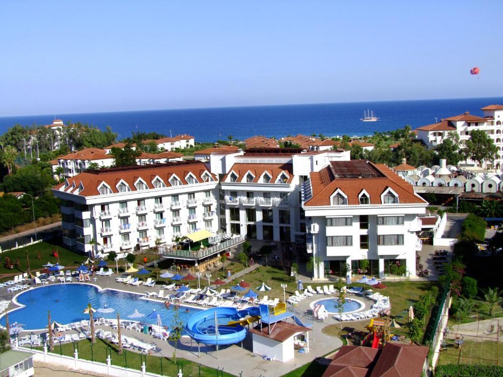 Golden Sunset Hotel&Spa Kemer Exterior photo A hotel in Belek
